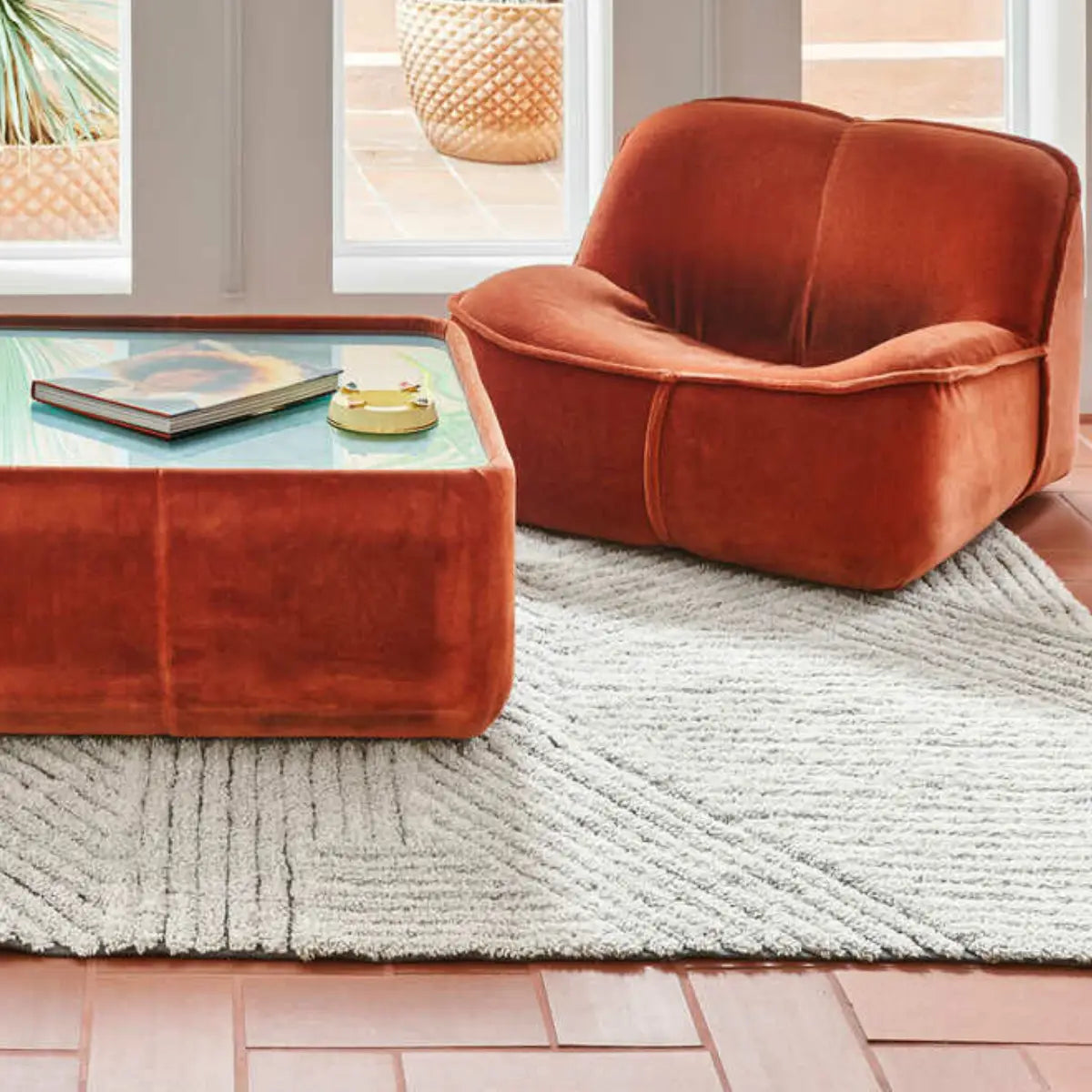 Isabelline-Geometric-Rug-Living-Room